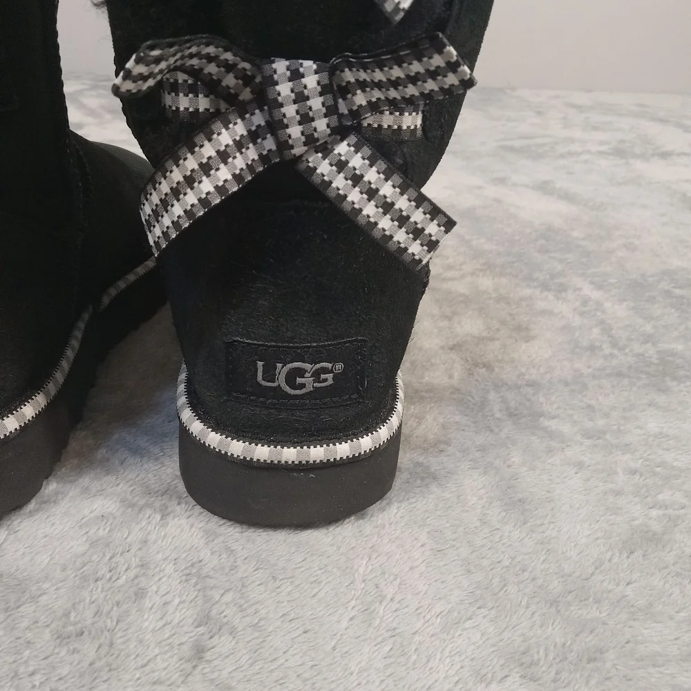 UGG bailey bow